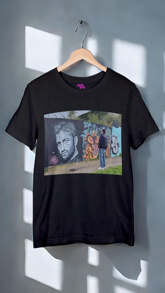 Gerard Butler Street Art - Fitted Graphic T-shirt